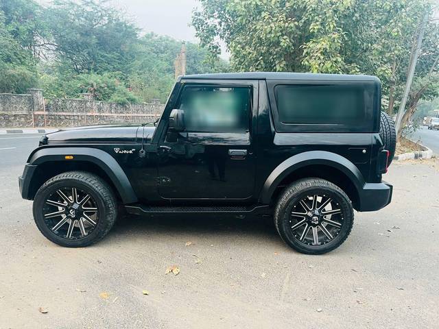 https://images10.gaadi.com/usedcar_image/4211681/original/processed_9bb618ff5deea2c130d74afd779bba4d.jpeg?imwidth=6402