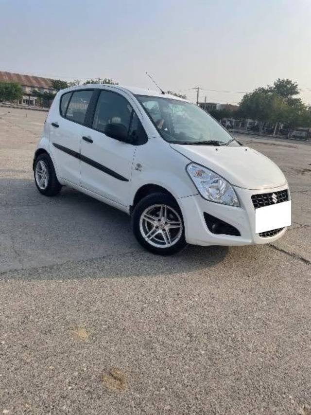 https://images10.gaadi.com/usedcar_image/4211749/original/processed_925f20c9-b396-4583-b06f-1ec23393032d.jpg?imwidth=6400