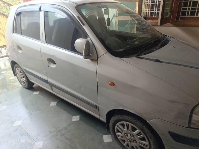 https://images10.gaadi.com/usedcar_image/4211751/original/processed_b2108283-91ce-42b6-977c-7ae3f20fff91.jpg?imwidth=6402