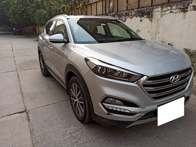 https://images10.gaadi.com/usedcar_image/4211778/original/processed_1f6dbfef18356f31a8336ab6f68b0781.jpg?imwidth=6401