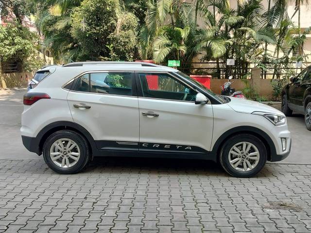 https://images10.gaadi.com/usedcar_image/4211828/original/processed_042f86848017fe32ffb27bdc183094bc.jpg?imwidth=6401