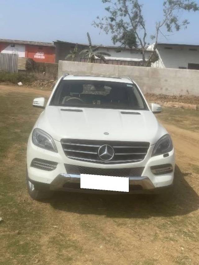 https://images10.gaadi.com/usedcar_image/4212130/original/processed_bda3f4d7-b1ab-4092-8d0c-5c3b995fbbf6.jpg?imwidth=6400