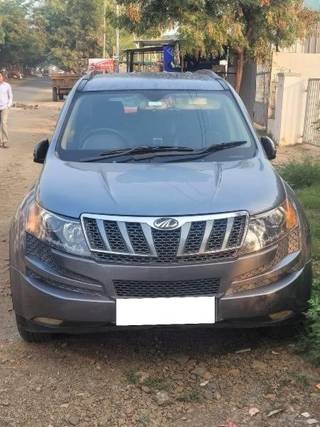 Mahindra XUV500 2011-2015 Mahindra XUV500 W8 2WD