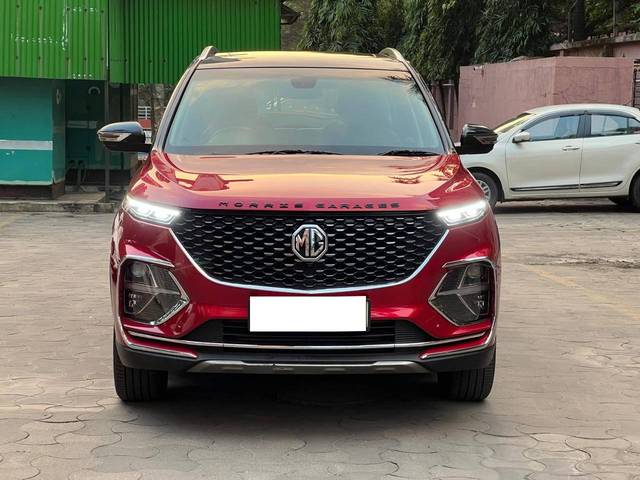 https://images10.gaadi.com/usedcar_image/4212192/original/processed_a63290f5950a616825cf89d3e6578142.jpg?imwidth=6400