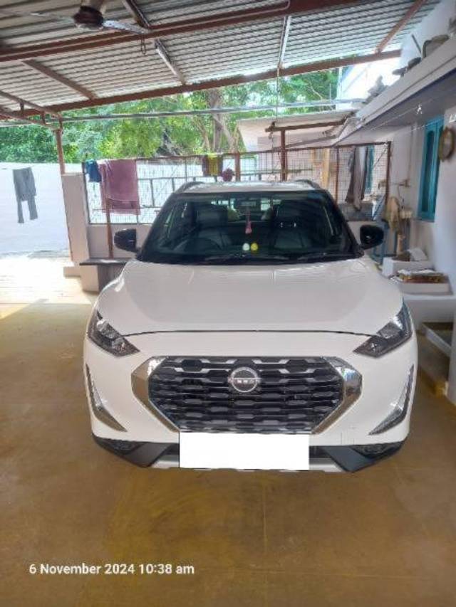 https://images10.gaadi.com/usedcar_image/4212383/original/processed_520ad4cc-2808-42f9-b4de-2e29199a97ca.jpg?imwidth=6400