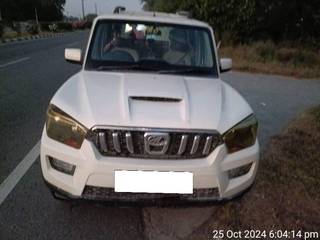 Mahindra Scorpio 2014-2022 Mahindra Scorpio 1.99 S4 Plus