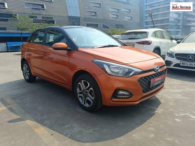 https://images10.gaadi.com/usedcar_image/4212701/original/0af316ccbf5bcacb0b8f3a91b35ed91d.jpg?imwidth=6400