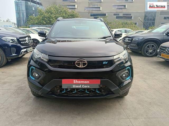 https://images10.gaadi.com/usedcar_image/4212702/original/eb77d0ee9f2fc1a8329863994e313ae3.jpg?imwidth=6400