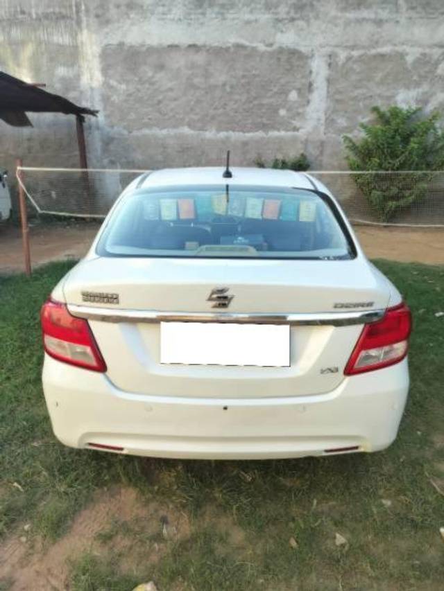 https://images10.gaadi.com/usedcar_image/4212871/original/processed_666b89c0-919f-489e-9bc7-2ce0f9877751.jpg?imwidth=6402