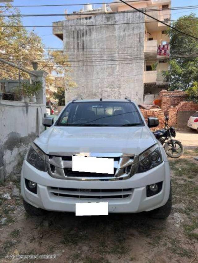 https://images10.gaadi.com/usedcar_image/4212968/original/f5ad3d880d099333cc29fc50ef37cbb8.jpg?imwidth=6400