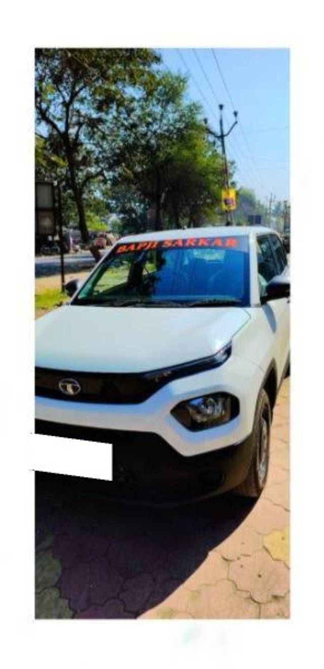 https://images10.gaadi.com/usedcar_image/4213021/original/processed_44cd9262-7ef3-4772-8cc9-6b973efca190.jpg?imwidth=6401