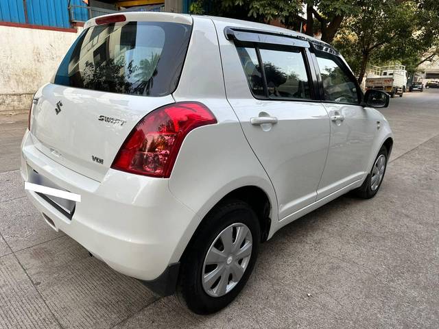 https://images10.gaadi.com/usedcar_image/4213029/original/processed_61c2d49710d2804be236f5dd48f49784.jpg?imwidth=6402