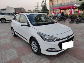 Hyundai Elite i20 2014-2017 Hyundai i20 Sportz 1.2