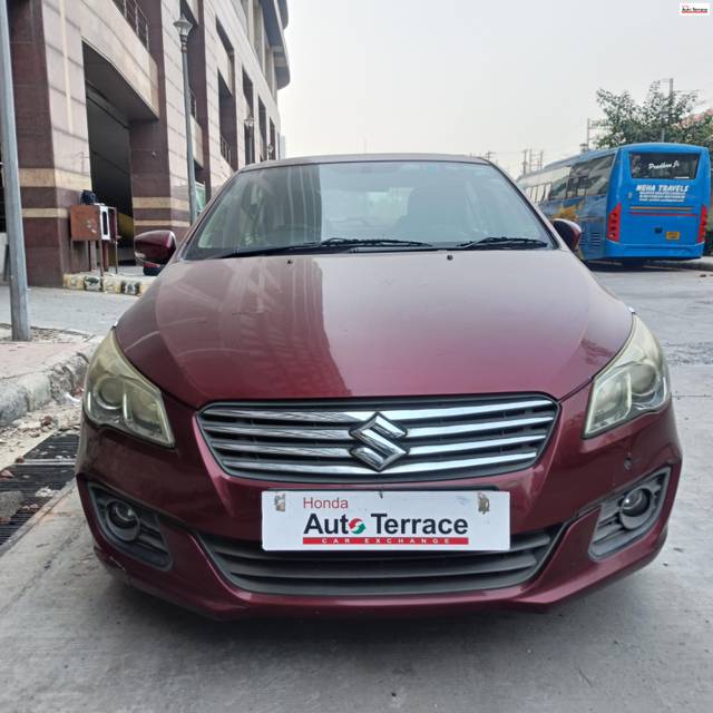 https://images10.gaadi.com/usedcar_image/4213082/original/4d9c5125b8e05b01f674129c19d31c1a.jpg?imwidth=6400