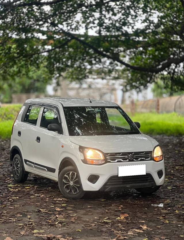 https://images10.gaadi.com/usedcar_image/4213083/original/processed_756d241911335e53ac7ea19ef64d0218.jpg?imwidth=6400