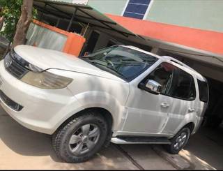 Tata Safari Storme 2012-2015 Tata Safari Storme VX