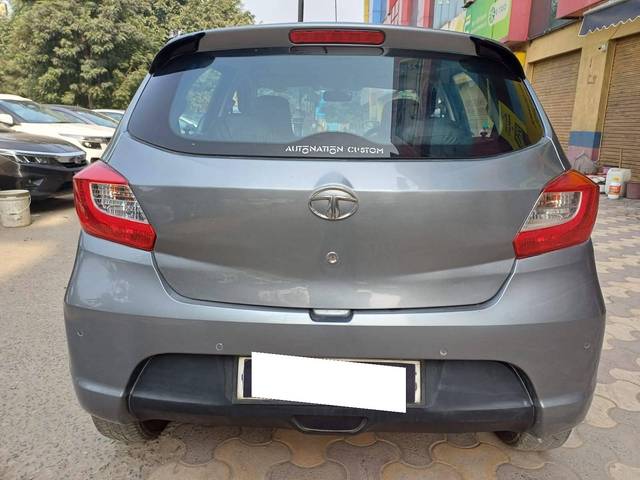 https://images10.gaadi.com/usedcar_image/4213176/original/processed_a50c1b69c86849e6cd6a1c30bef66d49.jpg?imwidth=6401