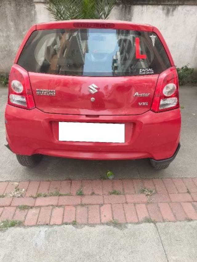 https://images10.gaadi.com/usedcar_image/4213190/original/processed_8d11640d-867f-4644-95bb-5e4785400d18.jpg?imwidth=6400