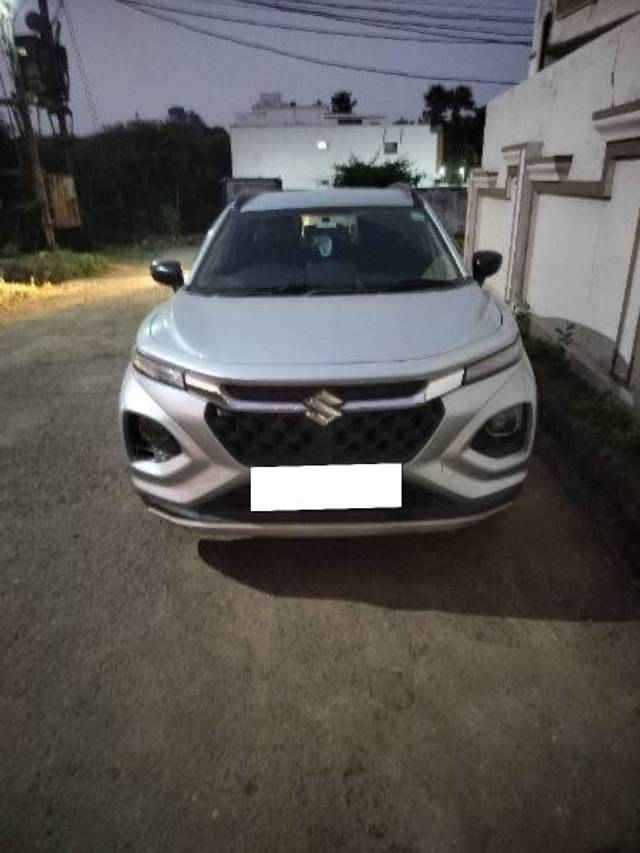 https://images10.gaadi.com/usedcar_image/4213195/original/processed_654ad7f7-c6a7-4baf-93c4-033cf83daa16.jpg?imwidth=6401