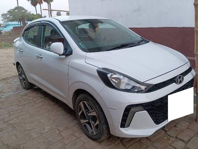 https://images10.gaadi.com/usedcar_image/4213208/original/processed_ec0db311-bcb6-4742-a23d-8b9a325a5944.jpg?imwidth=6400