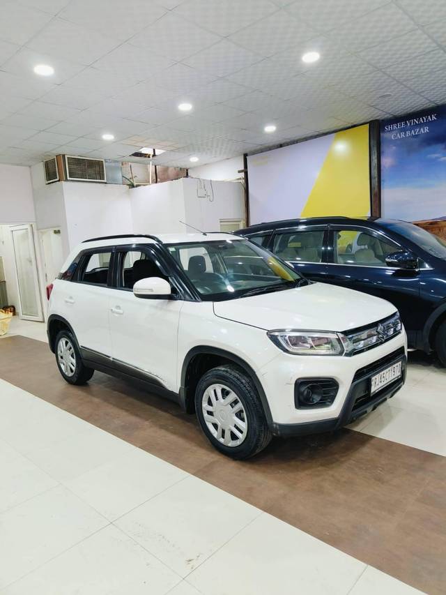 https://images10.gaadi.com/usedcar_image/4213240/original/processed_36bac6d7dcf4a8cee8c578090609e1ce.jpg?imwidth=6401