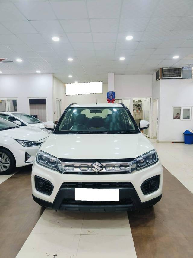 https://images10.gaadi.com/usedcar_image/4213240/original/processed_ca5ba51242e402849977460111176c20.jpg?imwidth=6400