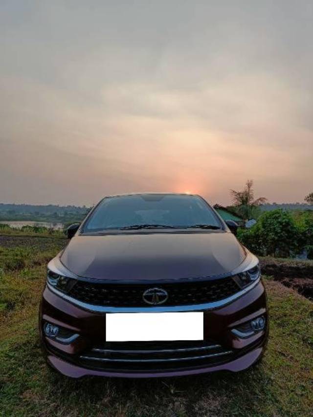 https://images10.gaadi.com/usedcar_image/4213260/original/processed_78c8e72f-0e2b-449b-8497-972c6fd0ef68.jpg?imwidth=6400