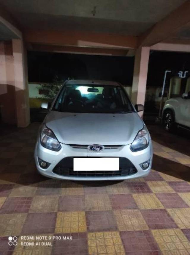 https://images10.gaadi.com/usedcar_image/4213400/original/processed_68e818e6-cd50-4519-b620-e6631ae9e1e7.jpg?imwidth=6400