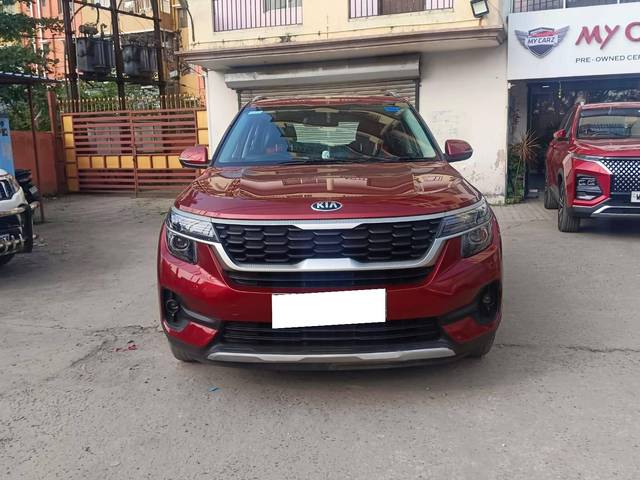 https://images10.gaadi.com/usedcar_image/4213413/original/processed_43aef0b9496611fdcb4a2bb2d0a62172.jpeg?imwidth=6400