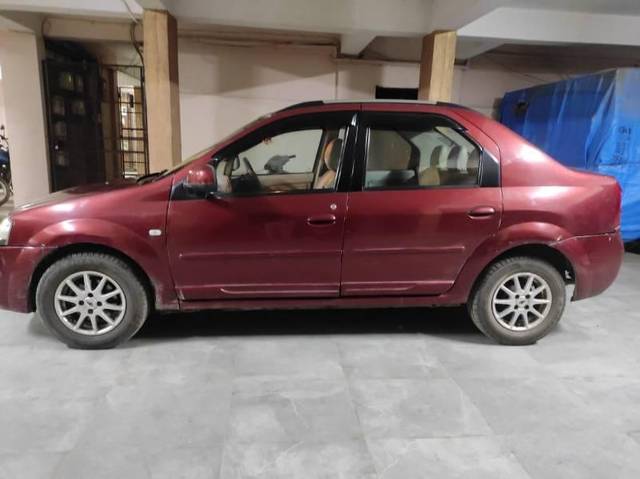 https://images10.gaadi.com/usedcar_image/4213505/original/processed_ab9d36ed-ff06-42b1-919f-f3615b389f83.jpg?imwidth=6402