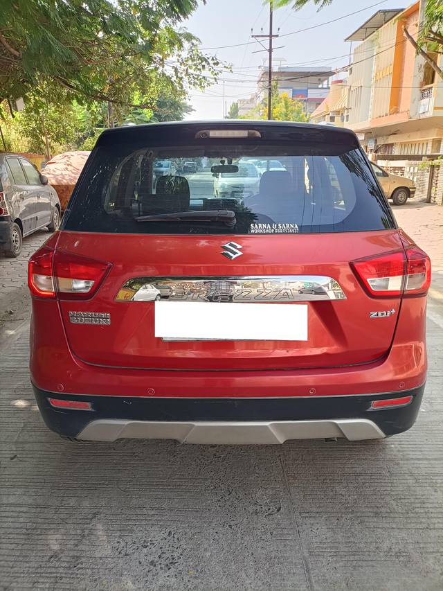 https://images10.gaadi.com/usedcar_image/4213512/original/processed_583b48ebc031def9c8ce24a6e65a2361.jpg?imwidth=6401