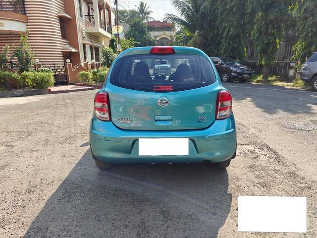 https://images10.gaadi.com/usedcar_image/4213605/original/processed_ccf04b489661149d1502ec24a3b4705b.jpg?imwidth=6402