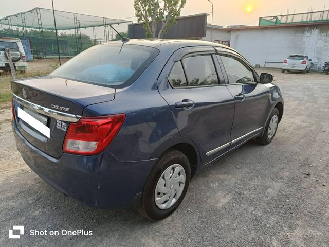 https://images10.gaadi.com/usedcar_image/4213735/original/processed_5fbe2e95b055e612a04248e815e04b2a.jpg?imwidth=6402