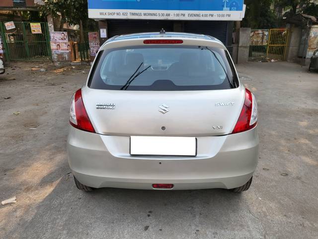 https://images10.gaadi.com/usedcar_image/4213765/original/processed_99847c8b268683f411bb3ab9d11c31aa.jpg?imwidth=6401