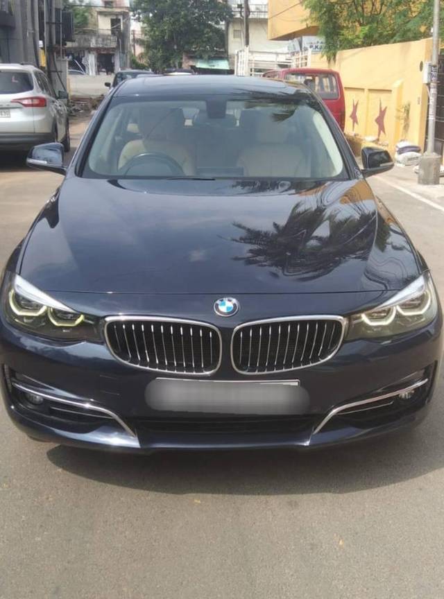 https://images10.gaadi.com/usedcar_image/4213819/original/processed_50ba26fa2e1f13804f7944dd3010c18f.jpg?imwidth=6400