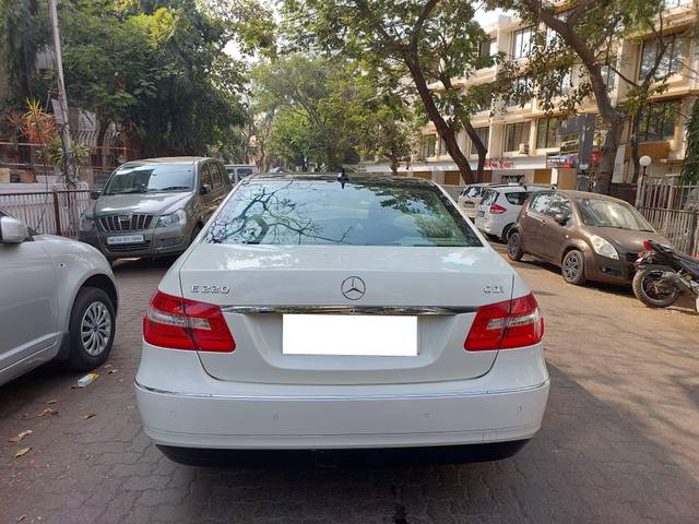 https://images10.gaadi.com/usedcar_image/4213945/original/processed_2fab70dbc7f7da67ec838f900062d6f5.jpg?imwidth=6401