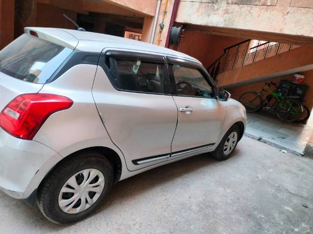 https://images10.gaadi.com/usedcar_image/4213970/original/bfd6aaa4c4a2cf637155d8cb3ca73032.jpg?imwidth=6401