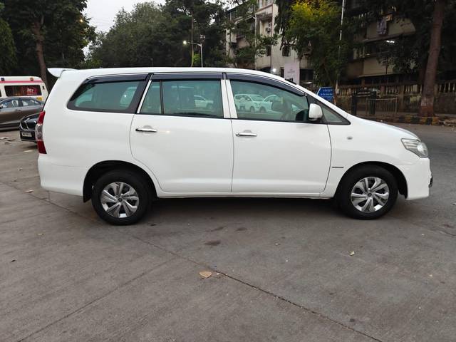 https://images10.gaadi.com/usedcar_image/4213988/original/processed_74d74c8ce011f8940012573df679ac18.jpg?imwidth=6401