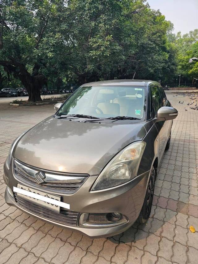 https://images10.gaadi.com/usedcar_image/4213990/original/processed_21c1edf7f3b661663aa258e73ab06272.jpg?imwidth=6402