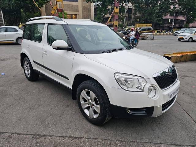 https://images10.gaadi.com/usedcar_image/4213997/original/processed_9c84a0f2622291589c240aa3bad8b9a1.jpg?imwidth=6400