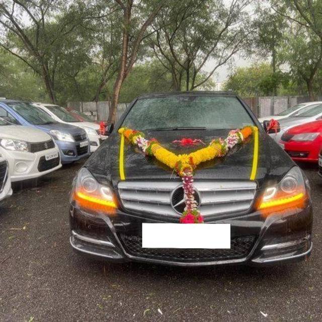 https://images10.gaadi.com/usedcar_image/4214028/original/processed_2de5897e-841b-47e4-a6a9-54b884a7b042.jpg?imwidth=6400