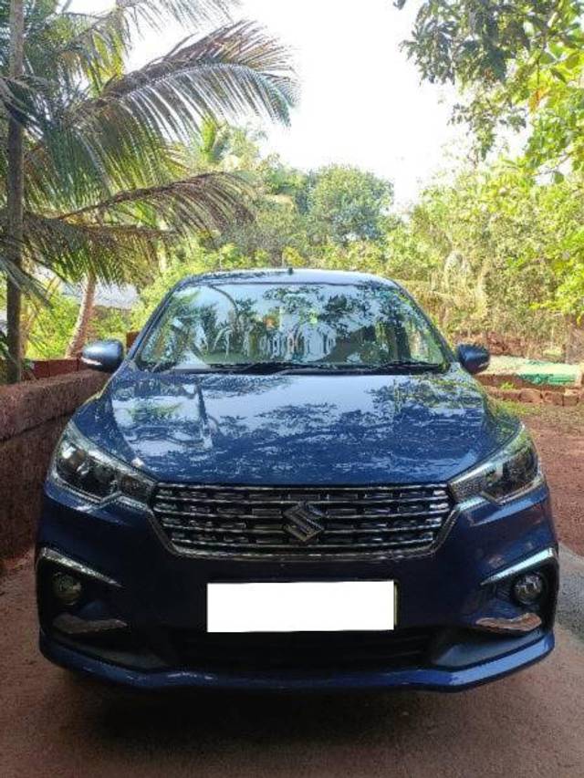 https://images10.gaadi.com/usedcar_image/4214222/original/processed_e321f5cf-ffe8-41e6-8794-f84b0d2aef45.jpg?imwidth=6402