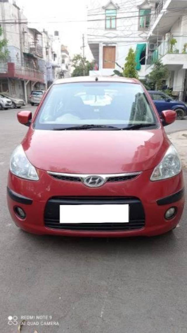 https://images10.gaadi.com/usedcar_image/4214258/original/processed_50e86f39-722a-4fc2-82ff-e15a029123b8.jpg?imwidth=6400