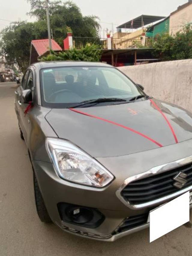 https://images10.gaadi.com/usedcar_image/4214328/original/processed_6e3ac0a7-4692-48e9-8009-8ac99bdc84fd.jpg?imwidth=6402