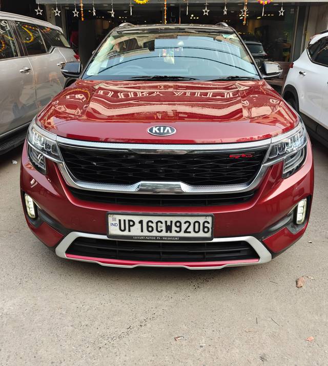 https://images10.gaadi.com/usedcar_image/4214412/original/processed_37fae2a97c23bd6edcb1a419feb30396.jpg?imwidth=6400