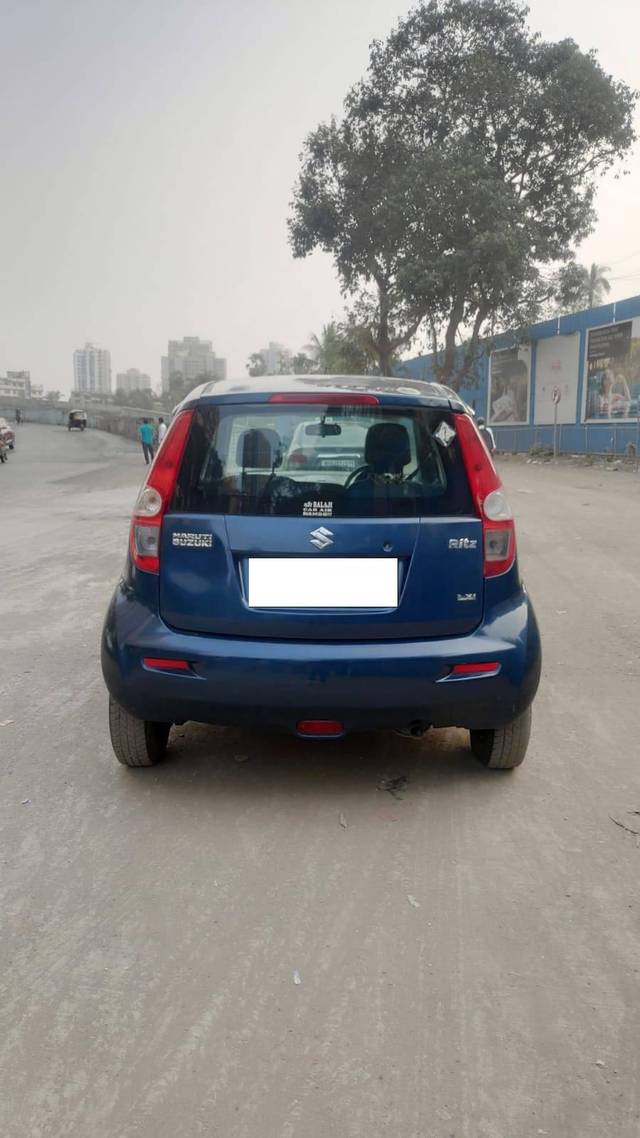 https://images10.gaadi.com/usedcar_image/4214526/original/processed_7e211603942de45703ba1d064348a60d.jpg?imwidth=6402