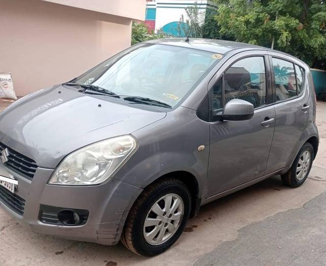 https://images10.gaadi.com/usedcar_image/4214554/original/processed_0208e15faf59d8ef8dbdb46d40149037.jpg?imwidth=6400