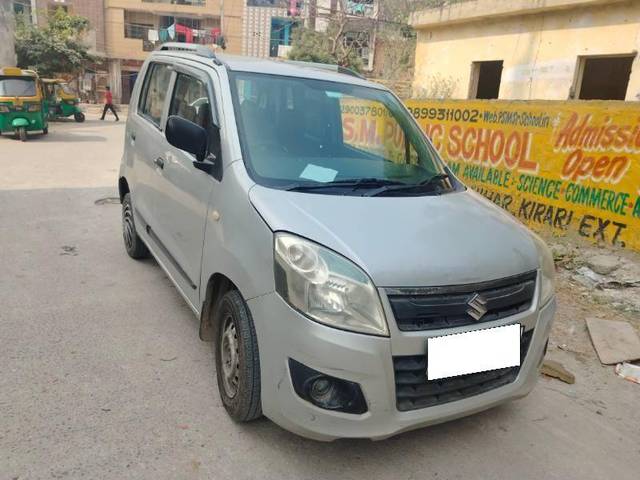 https://images10.gaadi.com/usedcar_image/4214568/original/97be52c63993b92af6a48501c9679547.jpg?imwidth=6400