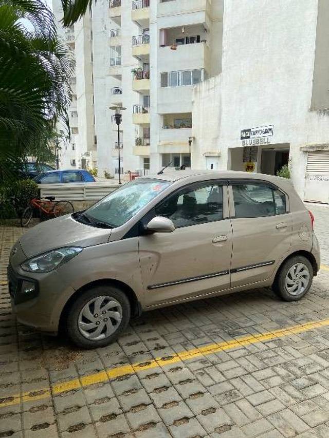 https://images10.gaadi.com/usedcar_image/4214573/original/ca2e0834e3a78c18453b3bcaf79b611c.jpeg?imwidth=6402