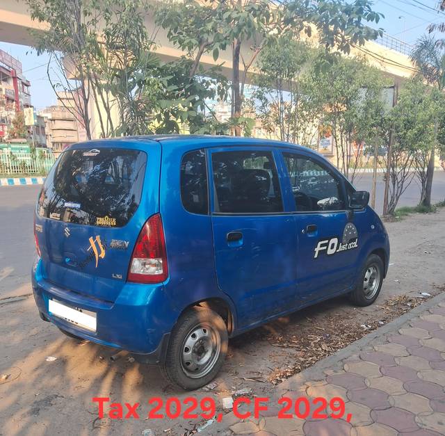 https://images10.gaadi.com/usedcar_image/4214652/original/processed_e471c1d8044905204c0d40dee10a05ed.jpg?imwidth=6401